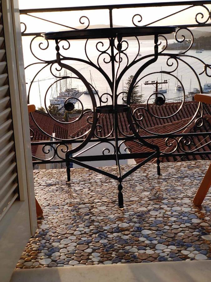 Summer Dream Poros Town Buitenkant foto