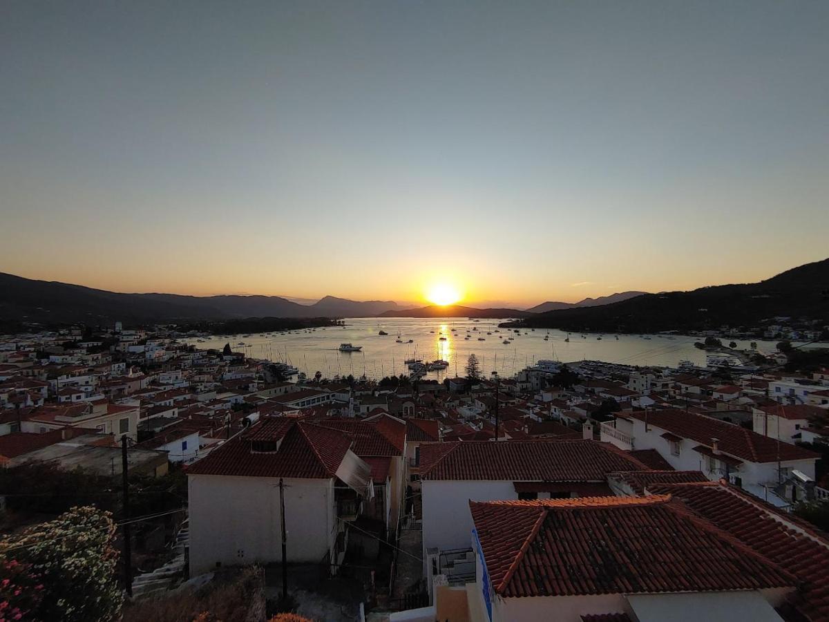 Summer Dream Poros Town Buitenkant foto