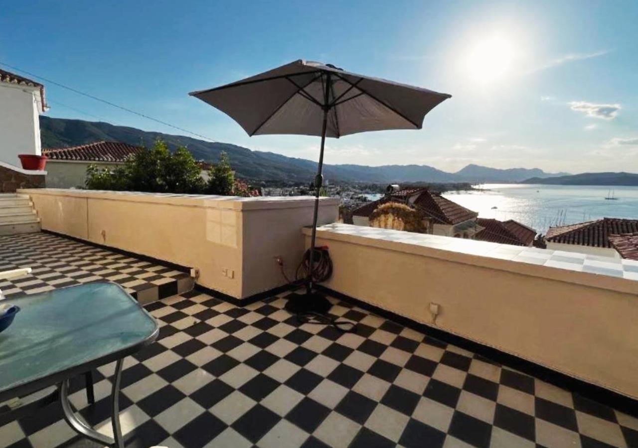 Summer Dream Poros Town Buitenkant foto